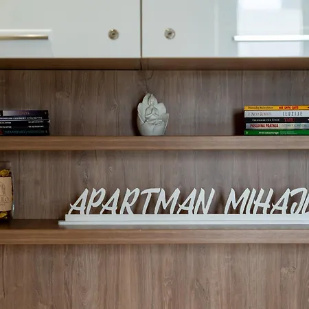 Mihajlo Kalman Διαμέρισμα