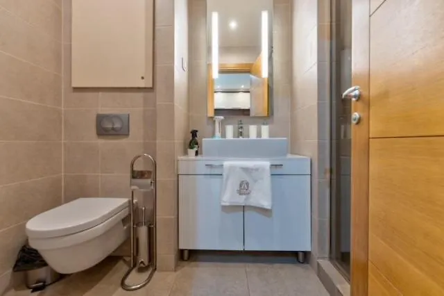 Mihajlo Kalman 아파트