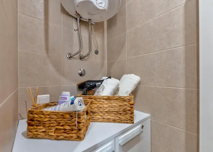 Mihajlo Kalman 아파트 *